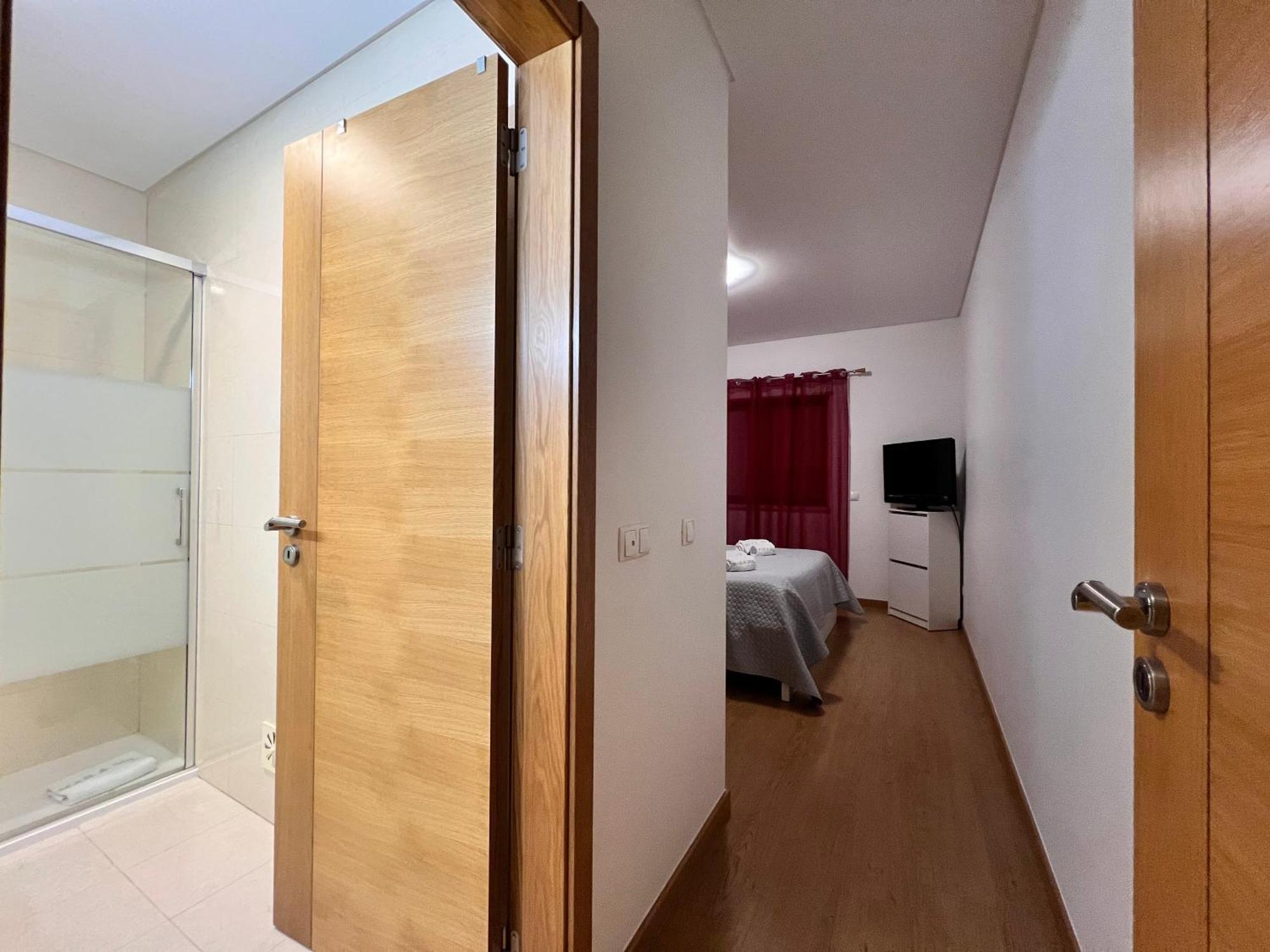 Mar E Sol By T3 Wifi E Estacionamento Apartment Quarteira Exterior photo